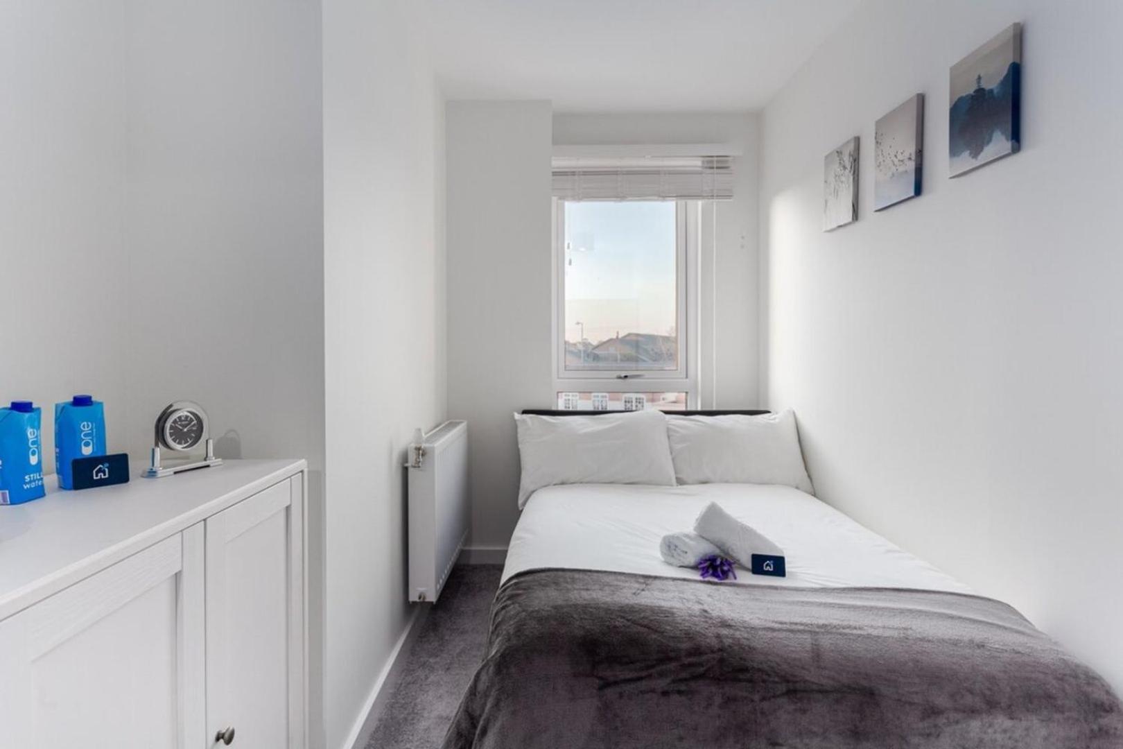 Classy Cricklewood Home لندن المظهر الخارجي الصورة